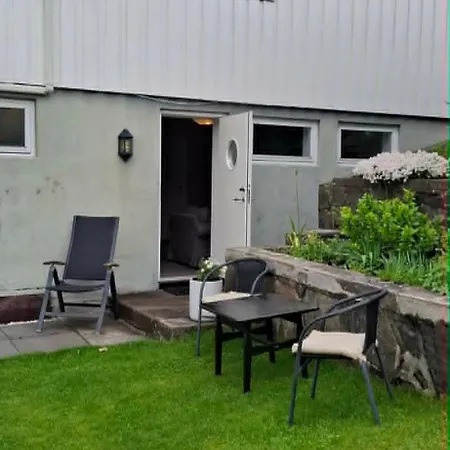 Cozy And Spacious With Its Own Outdoor Area Apartamento *