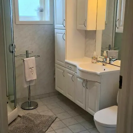 Apartamento Cozy And Spacious With Its Own Outdoor Area Kristiansand
