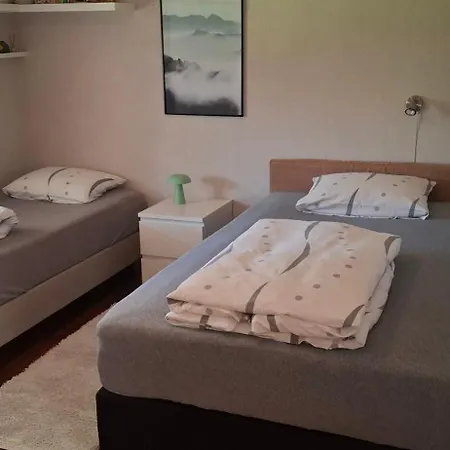 Cozy And Spacious With Its Own Outdoor Area * Kristiansand